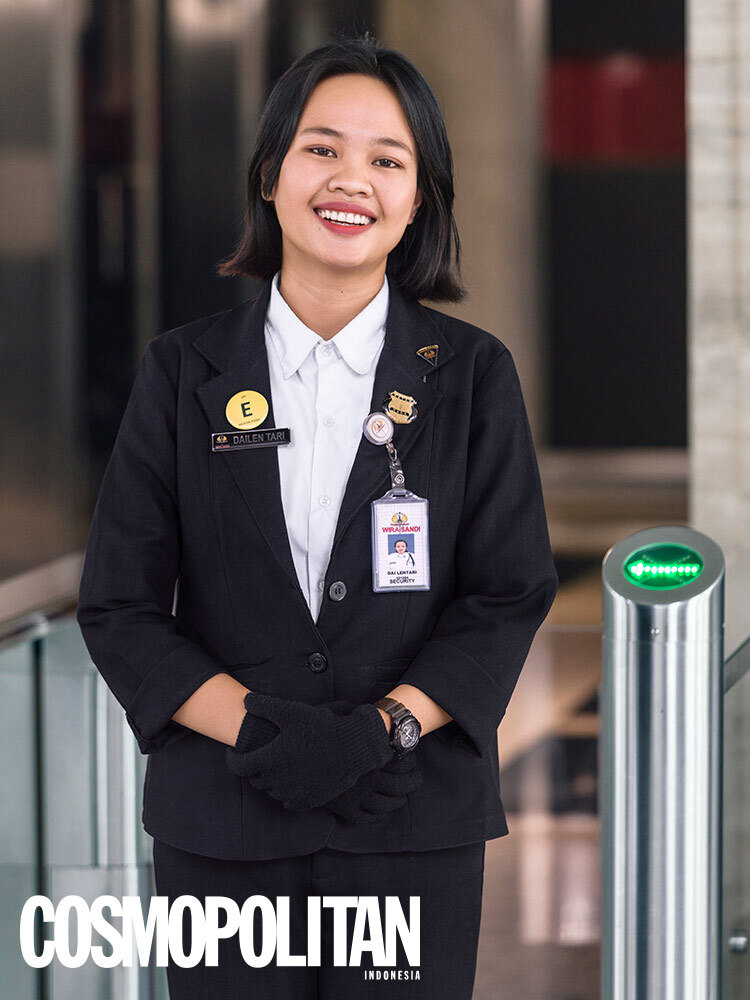 Gambar Profile Perempuan di Garda Depan Dai Lentari